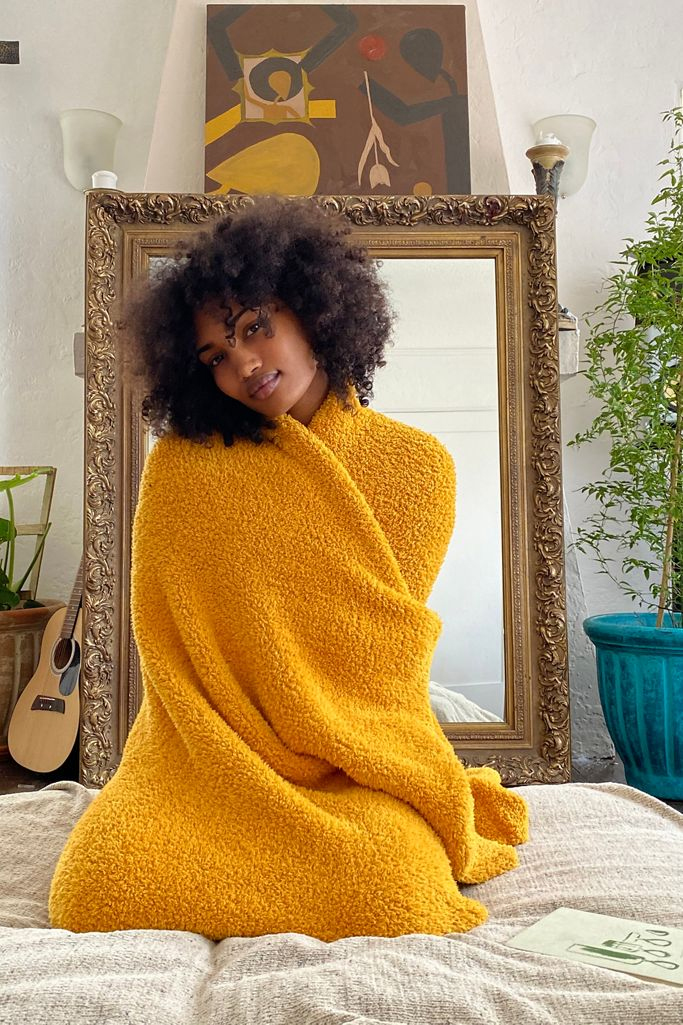 Dark Blue Cobalt Blue Glass Rocks – Image 4